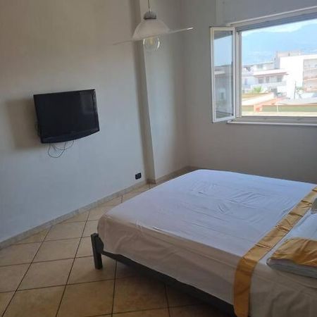 Nuti Holiday Hoause Torre Annunziata Exterior foto